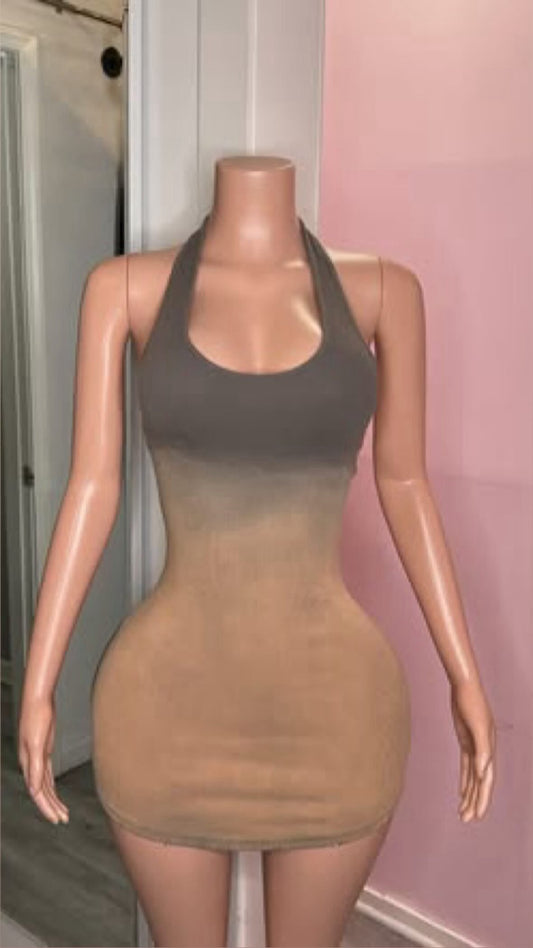 Ombré halter mini