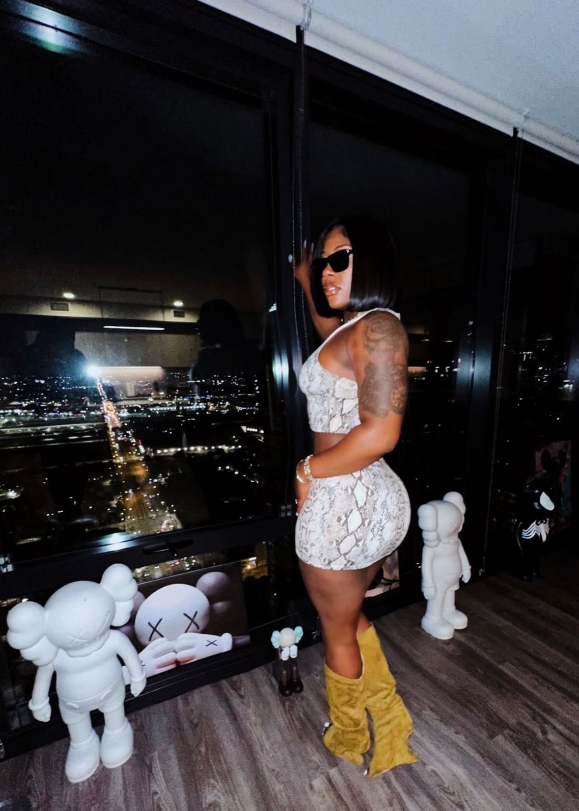 Exotic skirt set
