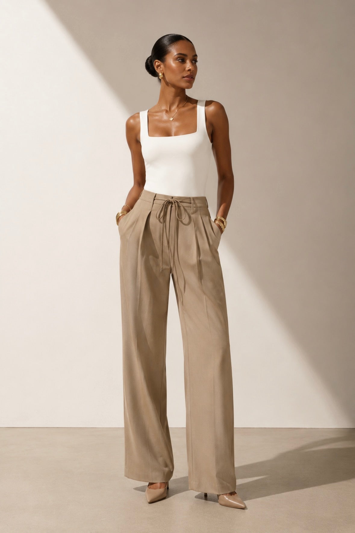 Pleated woven trouser