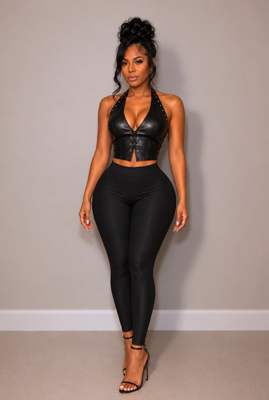Linnea leather halter