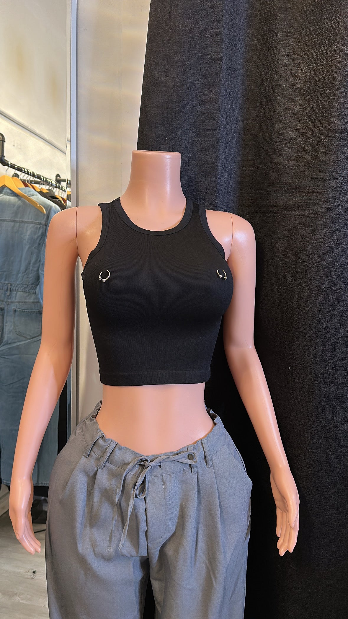 Ring crop tank